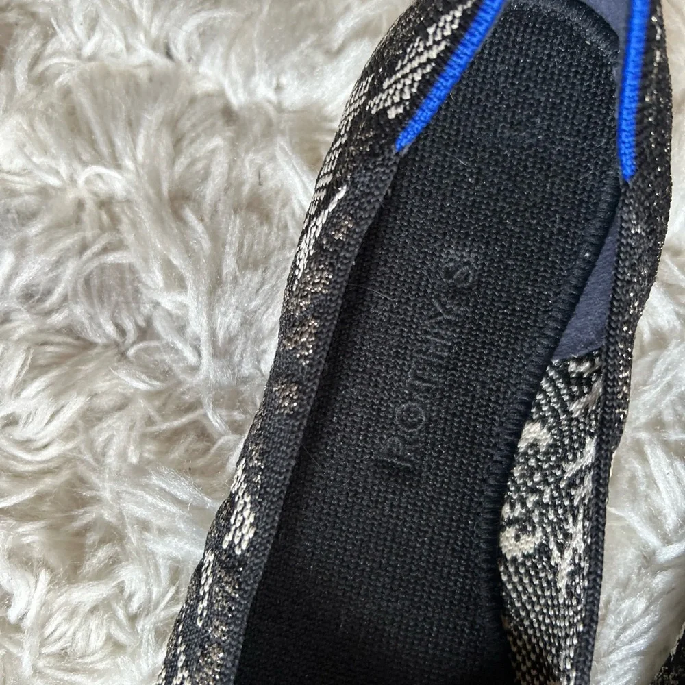 Rothy’s Black Chantilly Lace Round Flats 8 - Picture 3 of 4